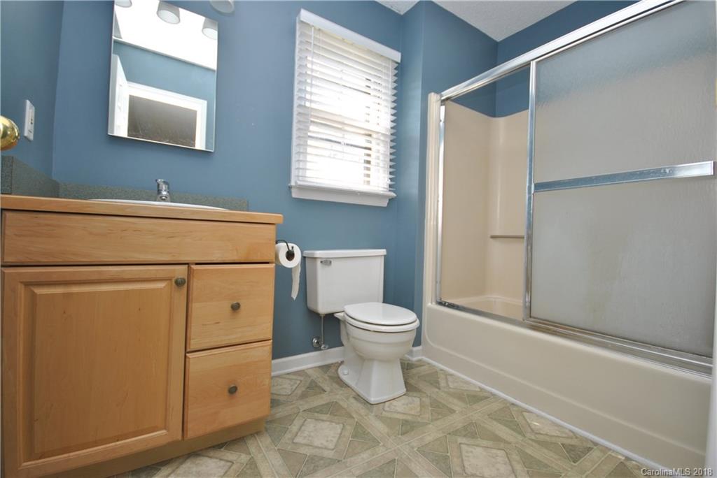 8207 Bluesage Circle Charlotte NC 28270