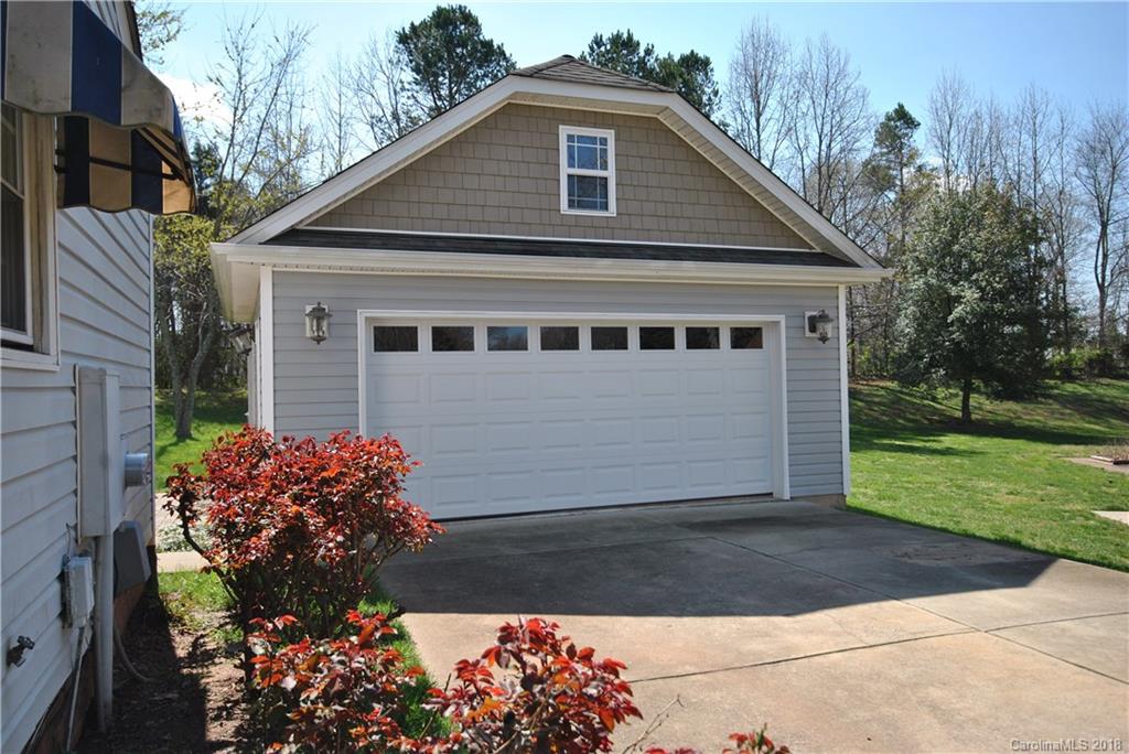 8207 Bluesage Circle Charlotte NC 28270