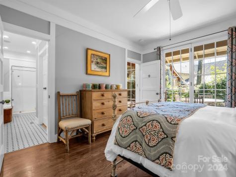 34 Cheshire Drive Black Mountain NC 28711