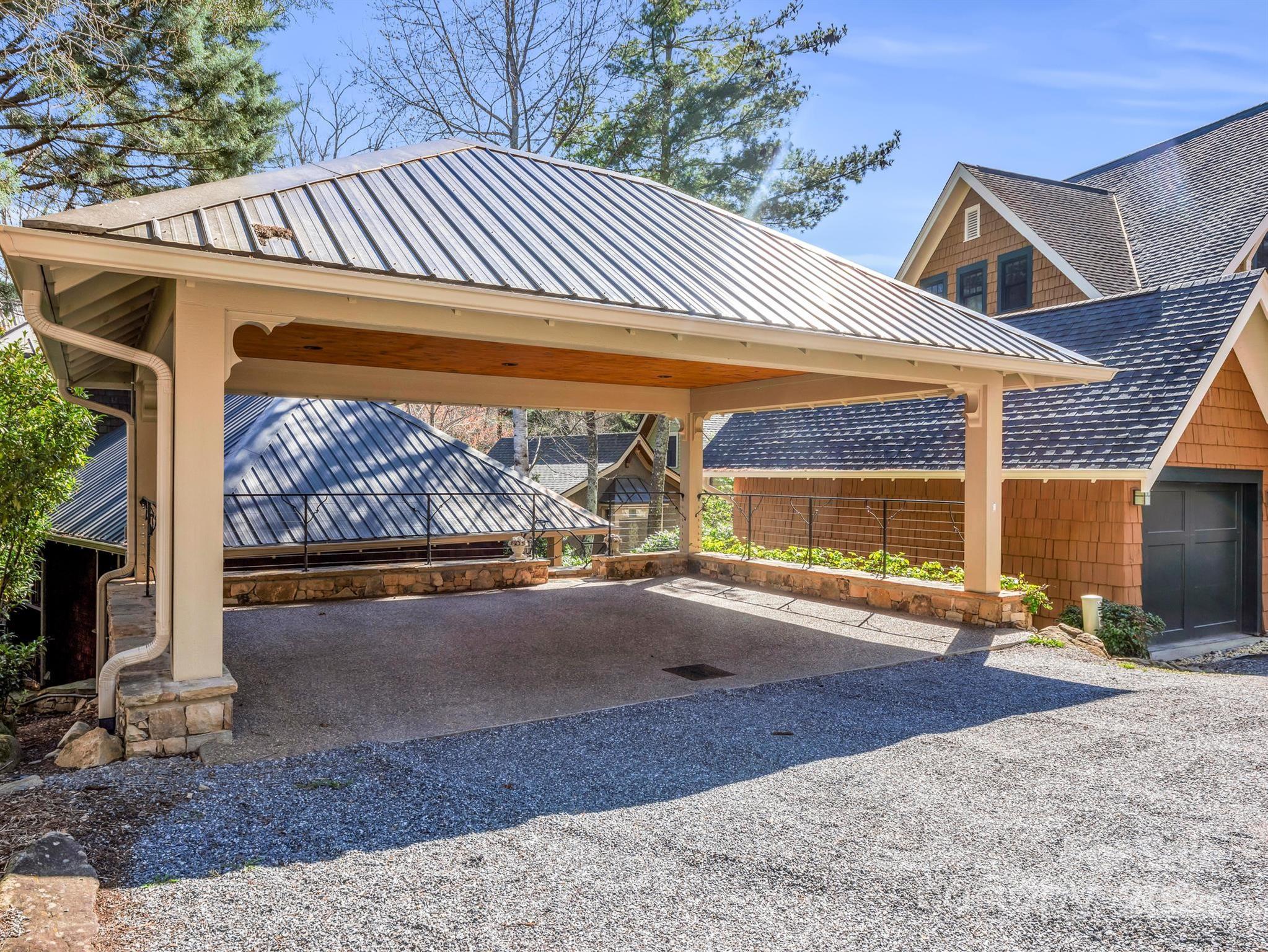 34 Cheshire Drive Black Mountain NC 28711