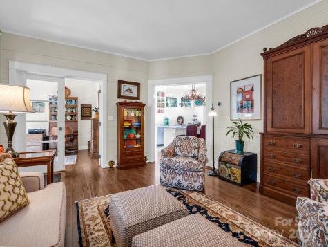 34 Cheshire Drive Black Mountain NC 28711