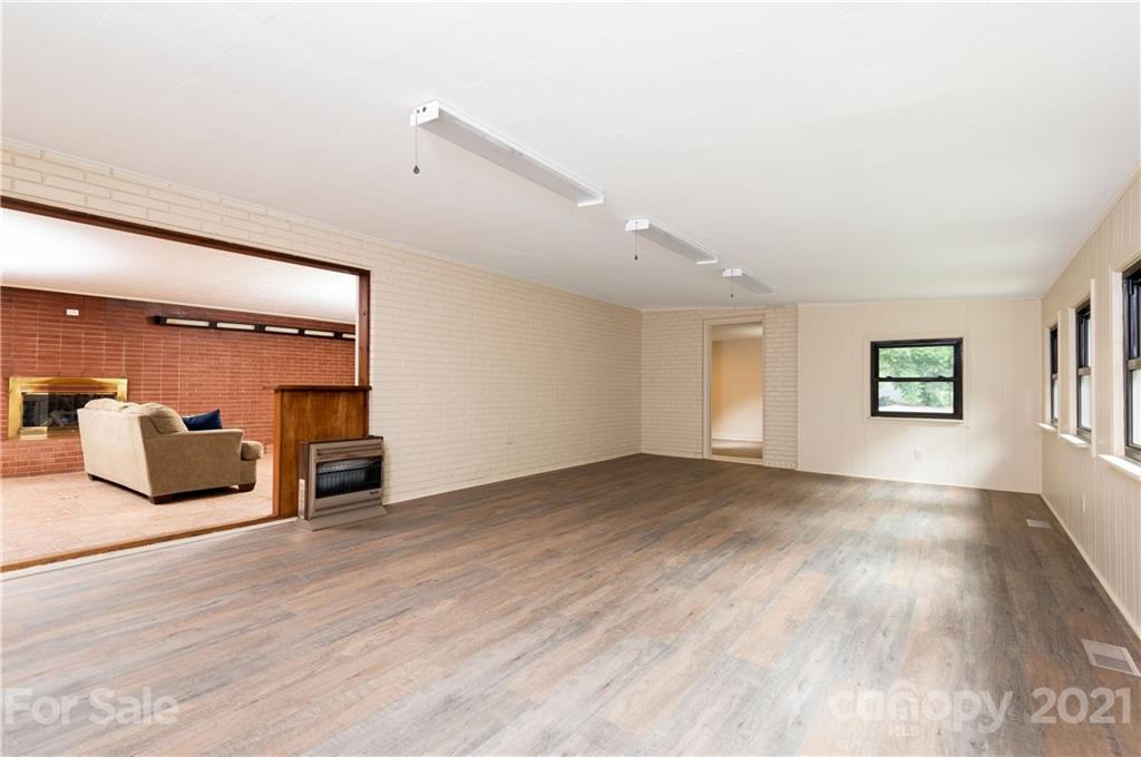 263 Erwin Hills Road Asheville NC 28806