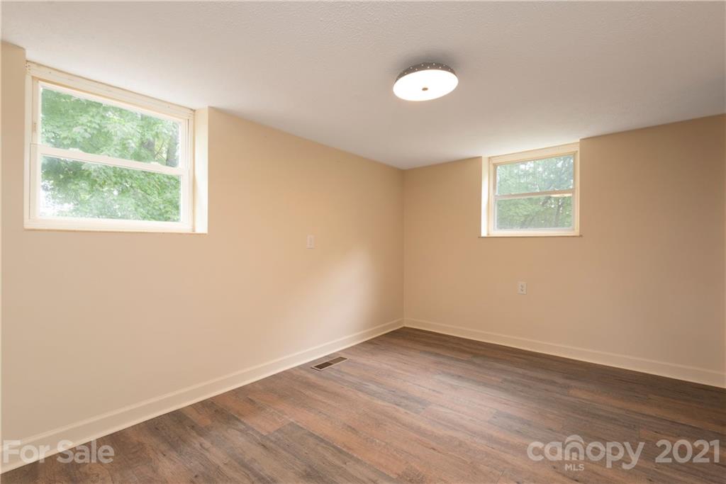 263 Erwin Hills Road Asheville NC 28806