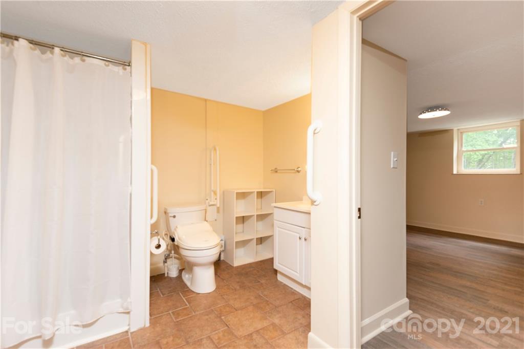 263 Erwin Hills Road Asheville NC 28806