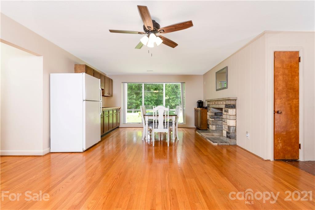 263 Erwin Hills Road Asheville NC 28806