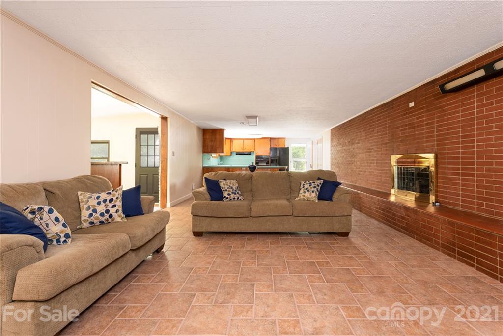 263 Erwin Hills Road Asheville NC 28806
