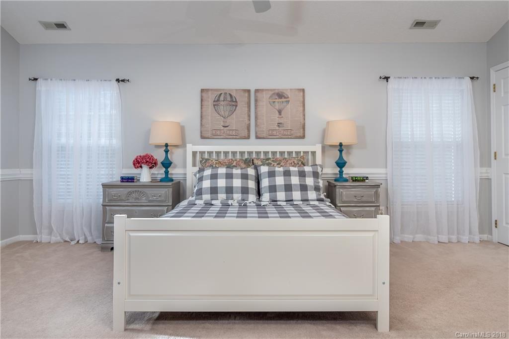 15006 Strathmoor Drive Charlotte NC 28277