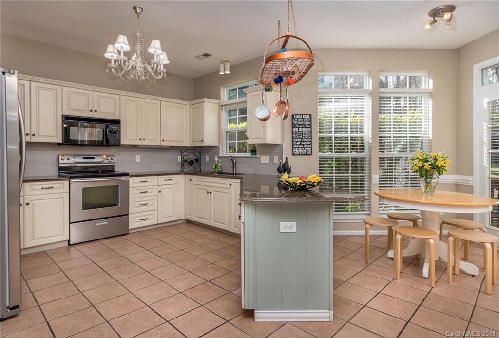 15006 Strathmoor Drive Charlotte NC 28277