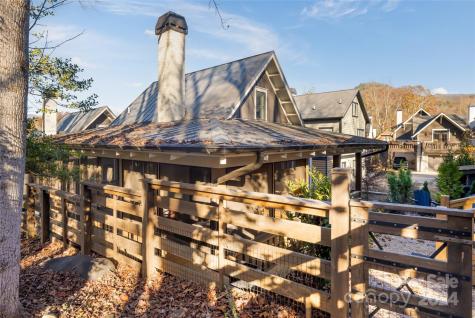 11 Fay Jones Lane Black Mountain NC 28711