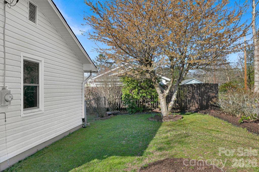 34 Sunset Drive Brevard NC 28712
