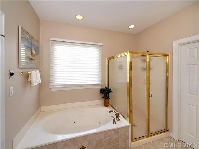 12434 Tolland Lane Charlotte NC 28277