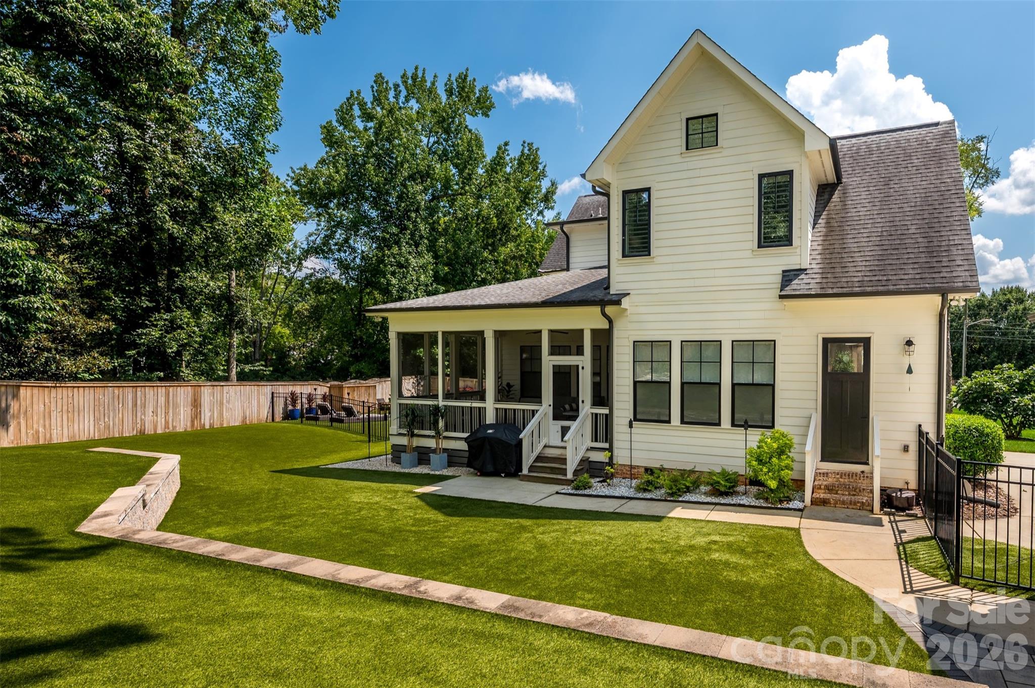 4325 Tangle Drive Charlotte NC 28211