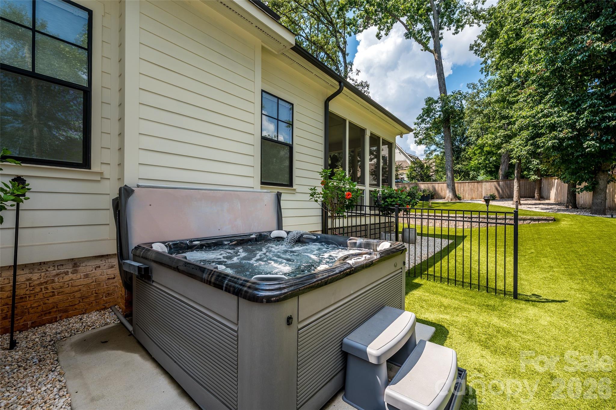 4325 Tangle Drive Charlotte NC 28211