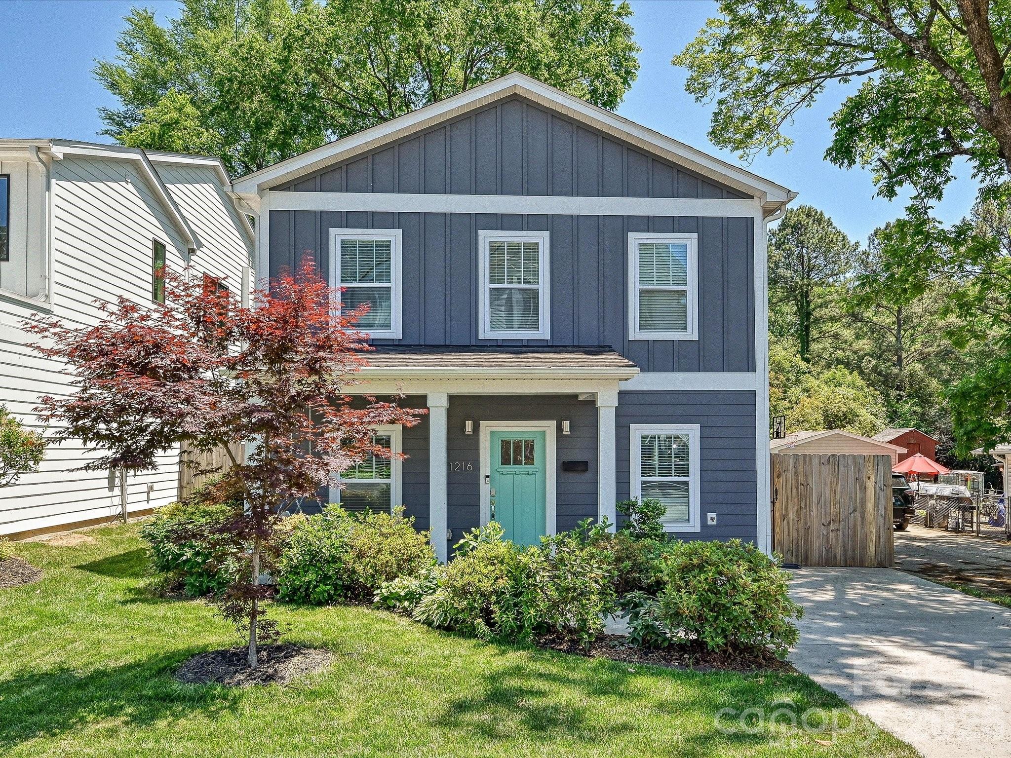 1216 Lomax Avenue Charlotte NC 28211