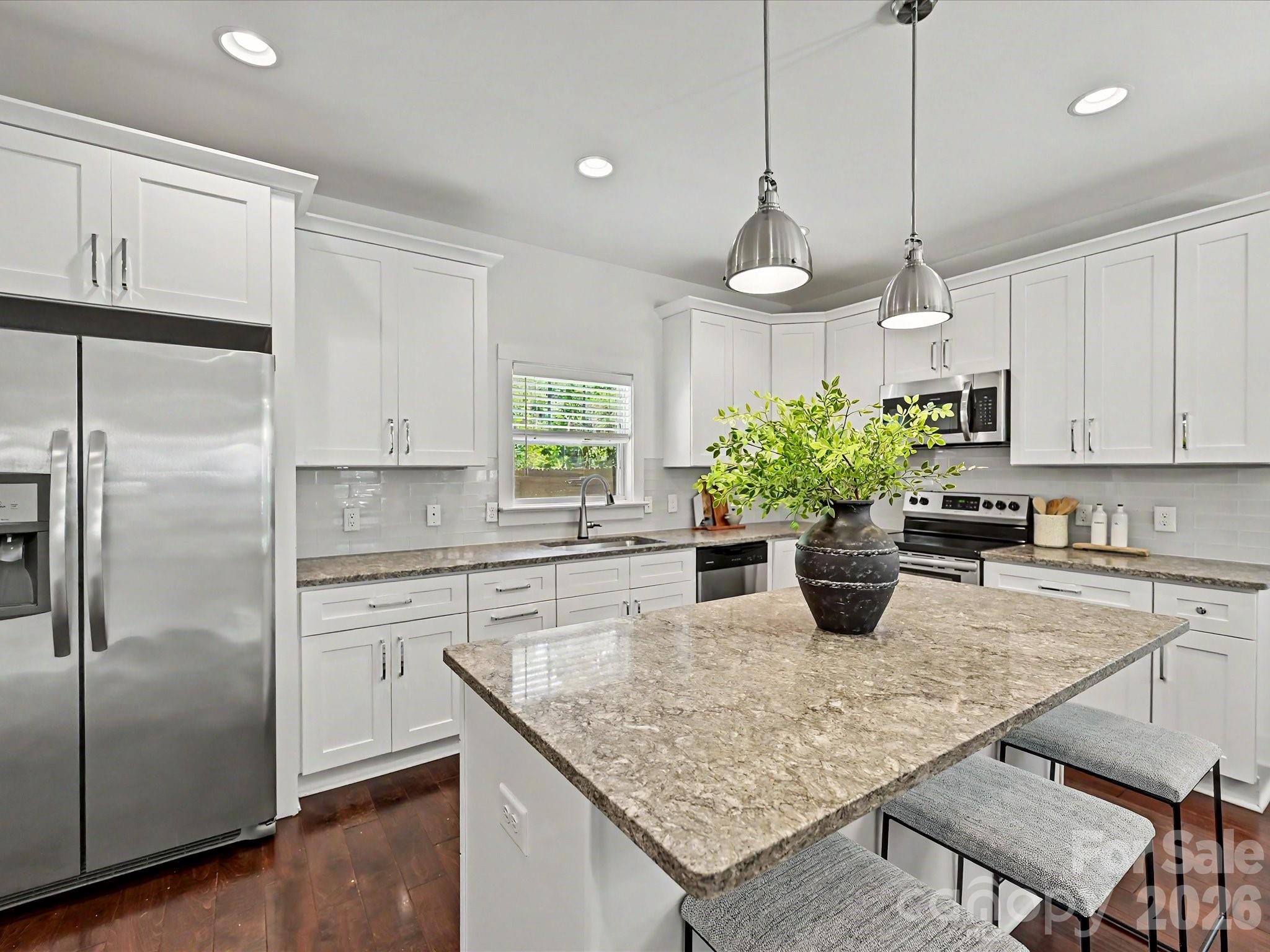 1216 Lomax Avenue Charlotte NC 28211