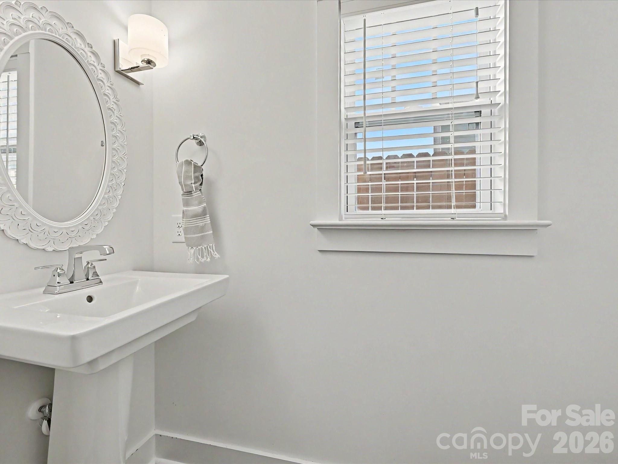 1216 Lomax Avenue Charlotte NC 28211