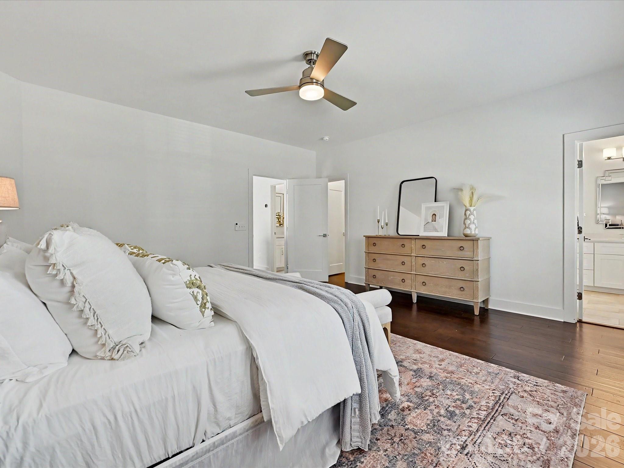 1216 Lomax Avenue Charlotte NC 28211