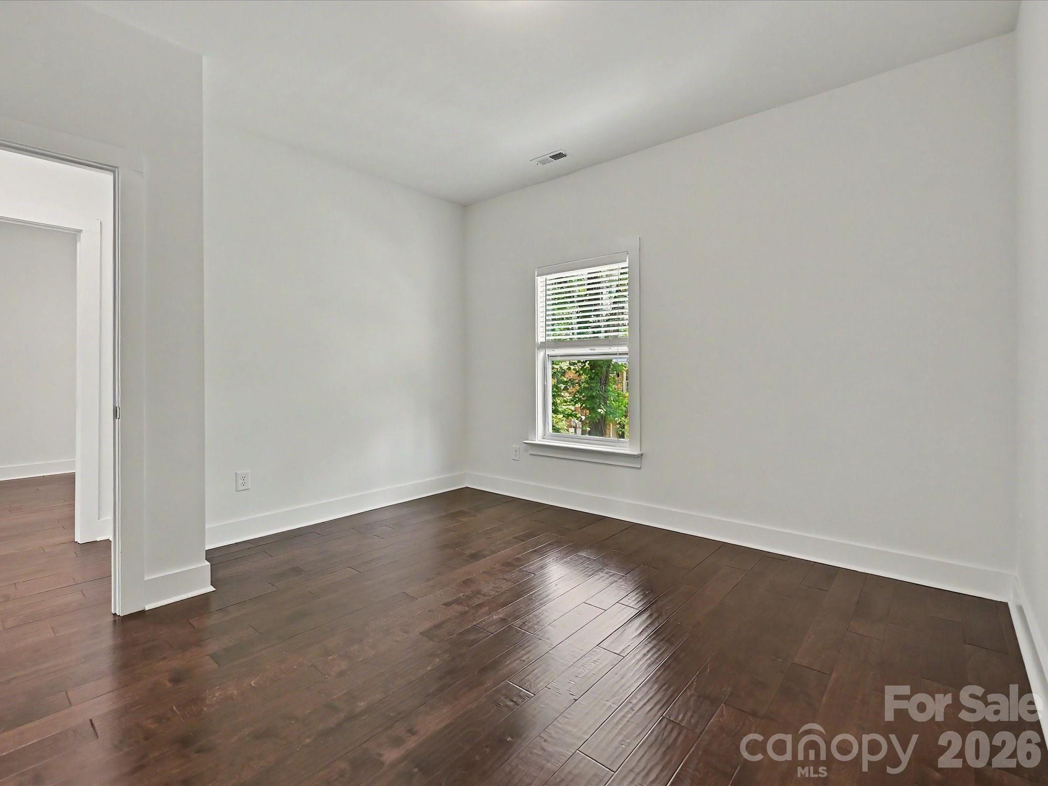 1216 Lomax Avenue Charlotte NC 28211