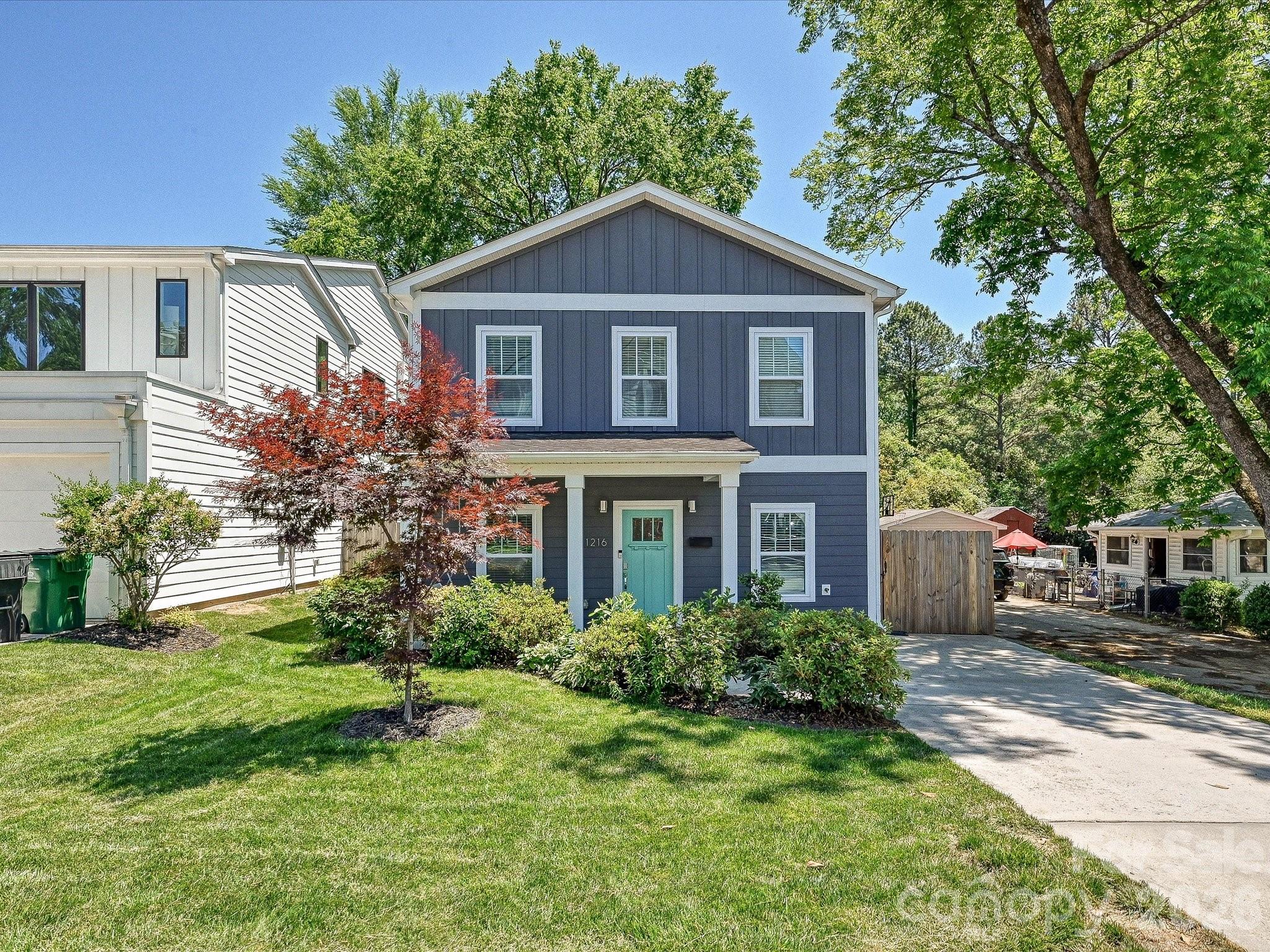 1216 Lomax Avenue Charlotte NC 28211