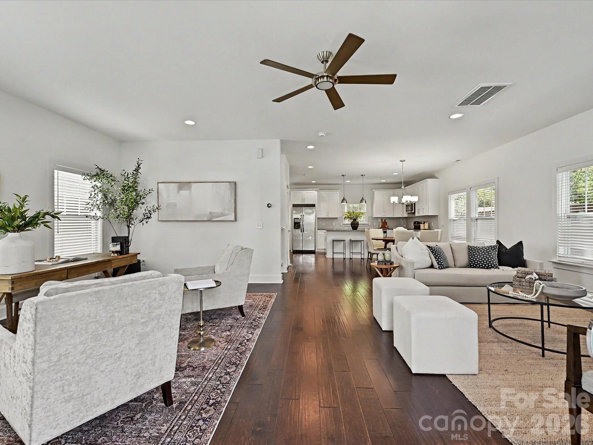 1216 Lomax Avenue Charlotte NC 28211