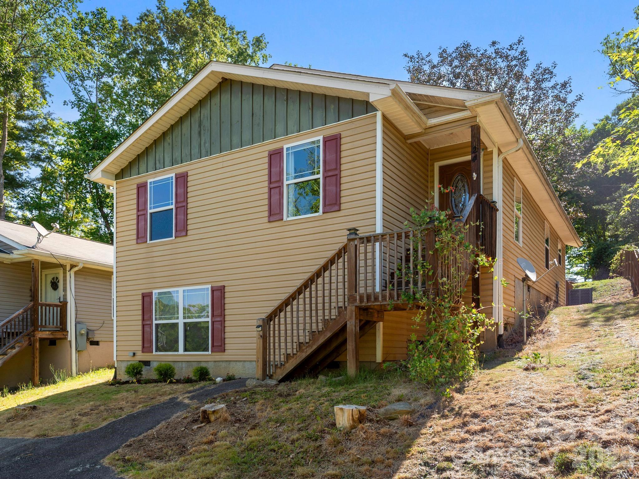 24 Hilldale Road Asheville NC 28803