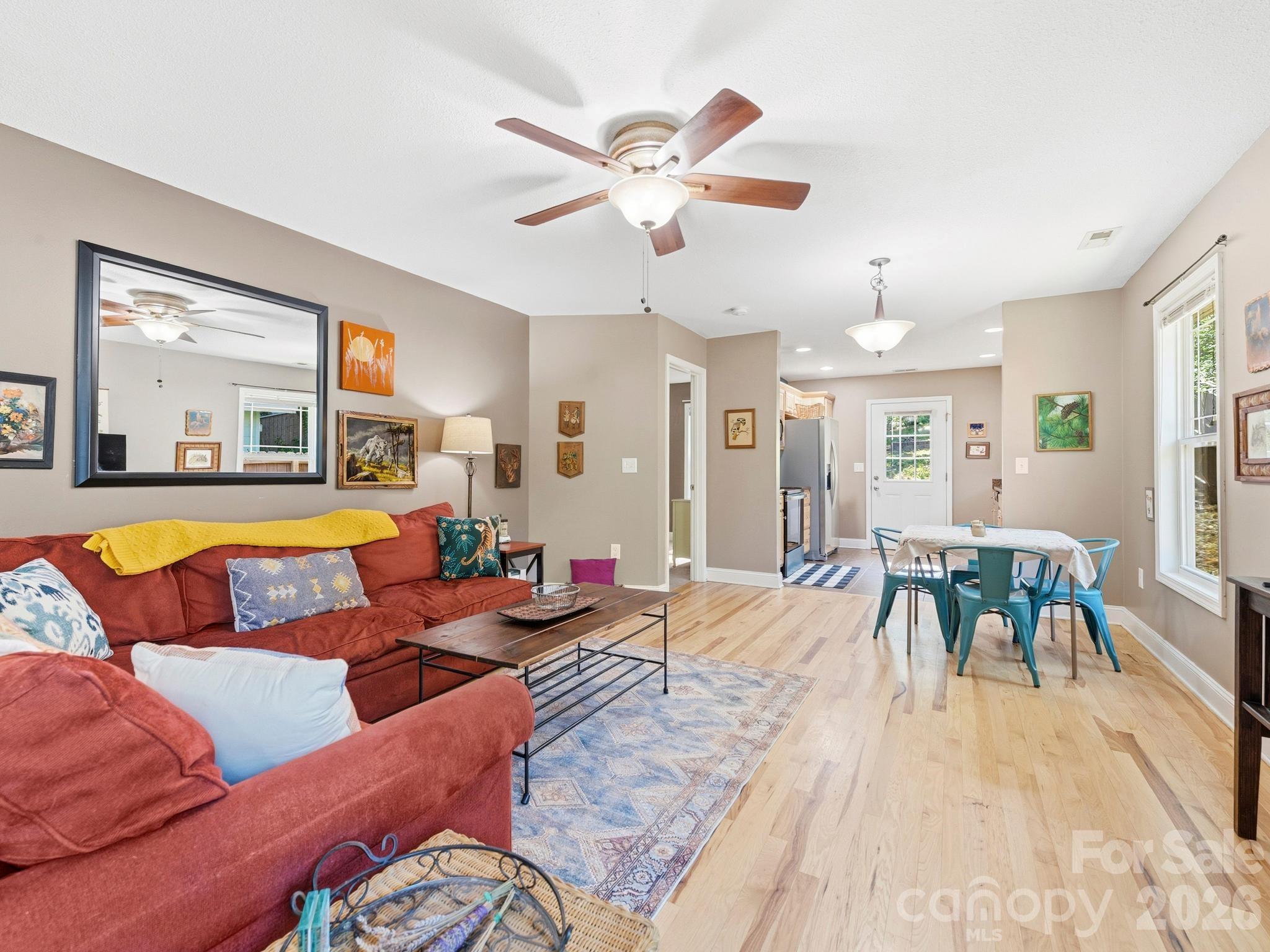 24 Hilldale Road Asheville NC 28803