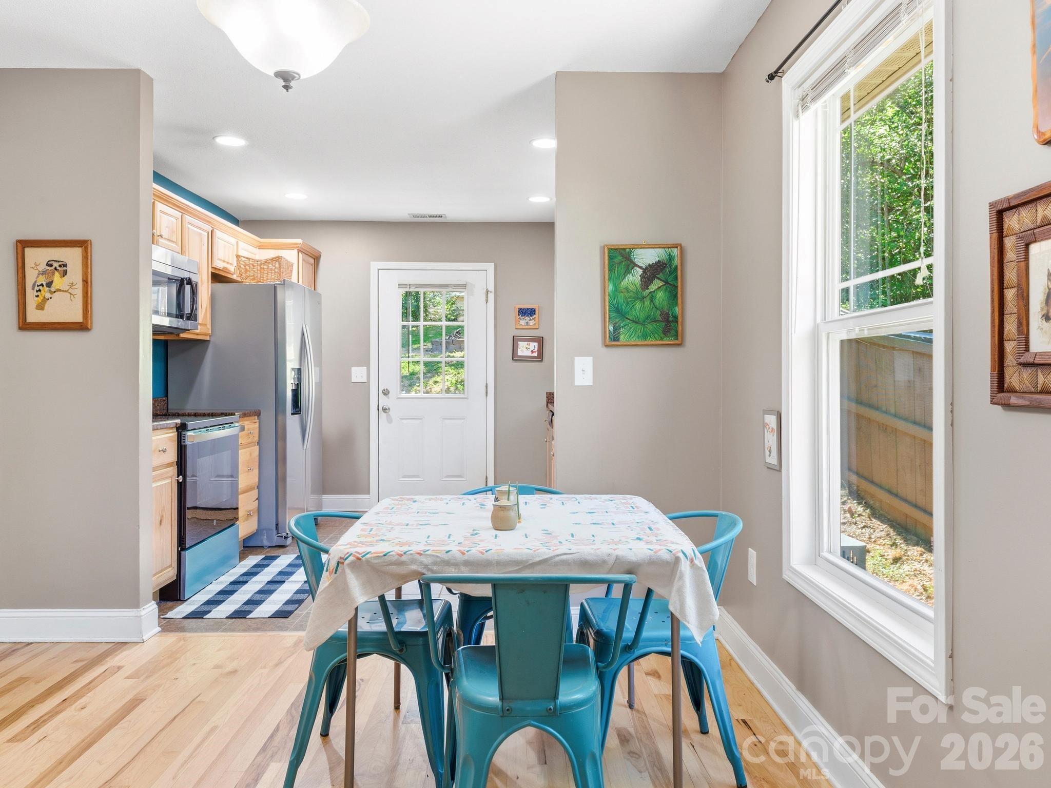 24 Hilldale Road Asheville NC 28803