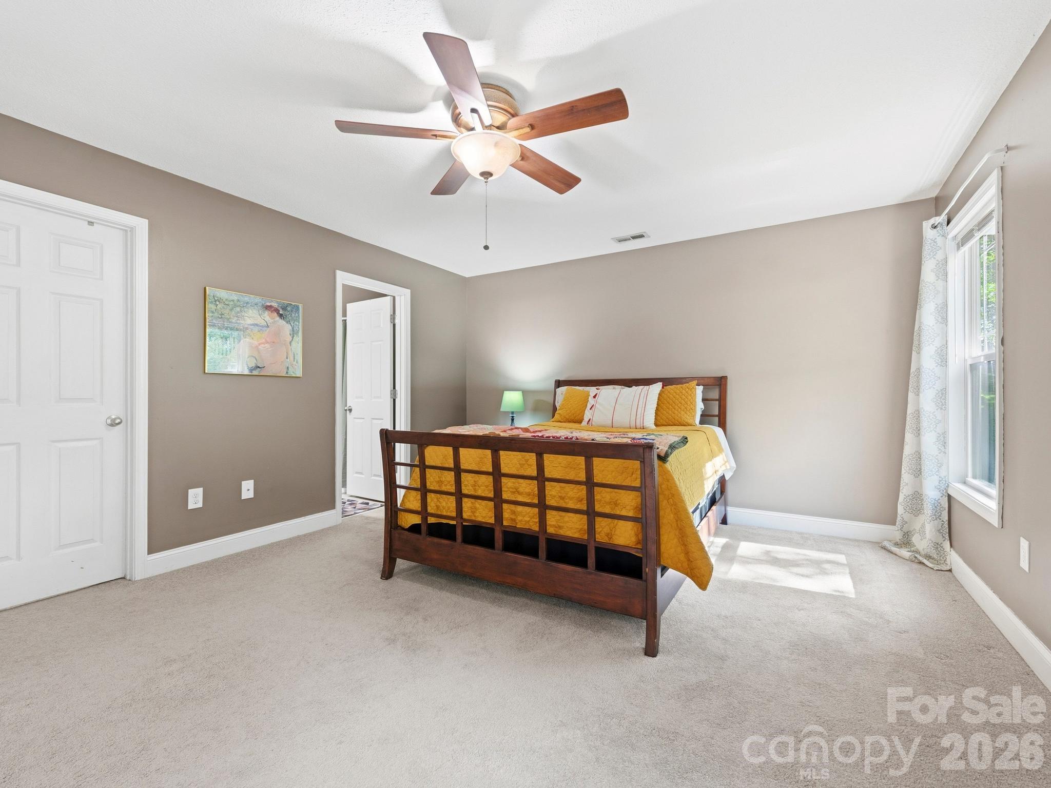 24 Hilldale Road Asheville NC 28803