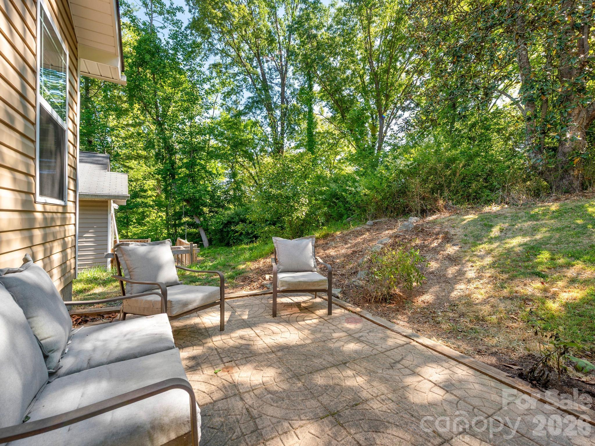 24 Hilldale Road Asheville NC 28803