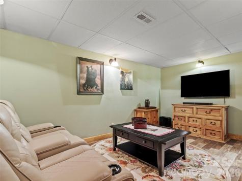 151 Austin Mountain Drive Burnsville NC 28714