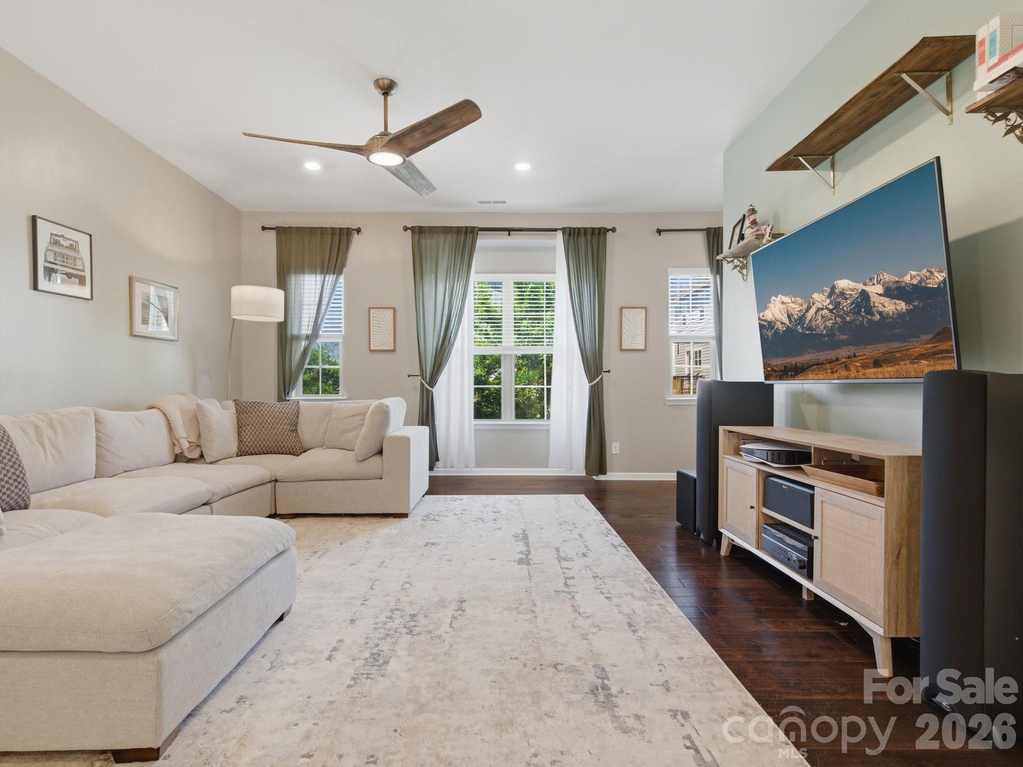 9812 Ainslie Downs Street Charlotte NC 28273
