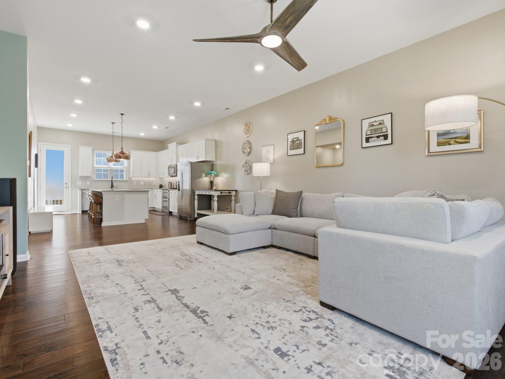 9812 Ainslie Downs Street Charlotte NC 28273