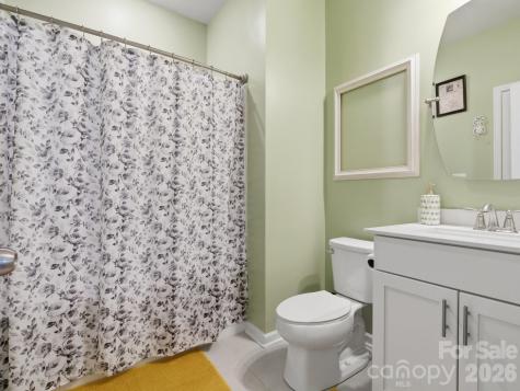 9812 Ainslie Downs Street Charlotte NC 28273