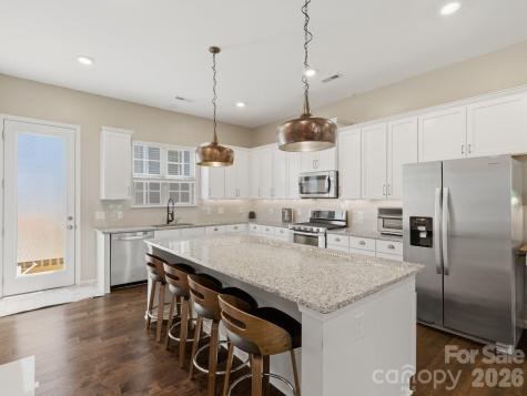 9812 Ainslie Downs Street Charlotte NC 28273