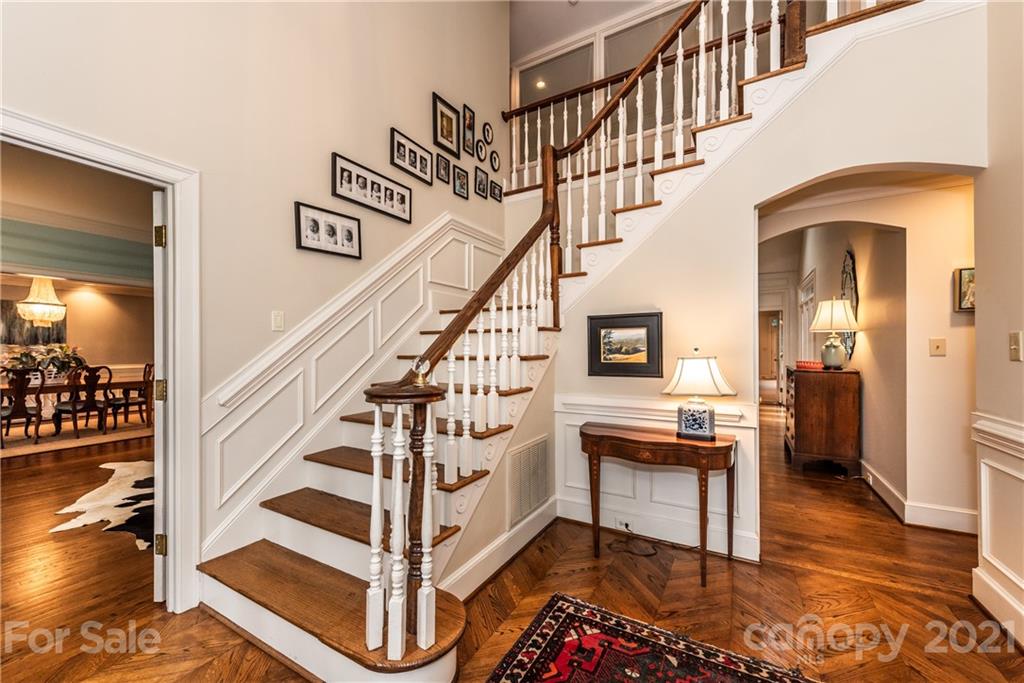 2417 Calais Place Charlotte NC 28211
