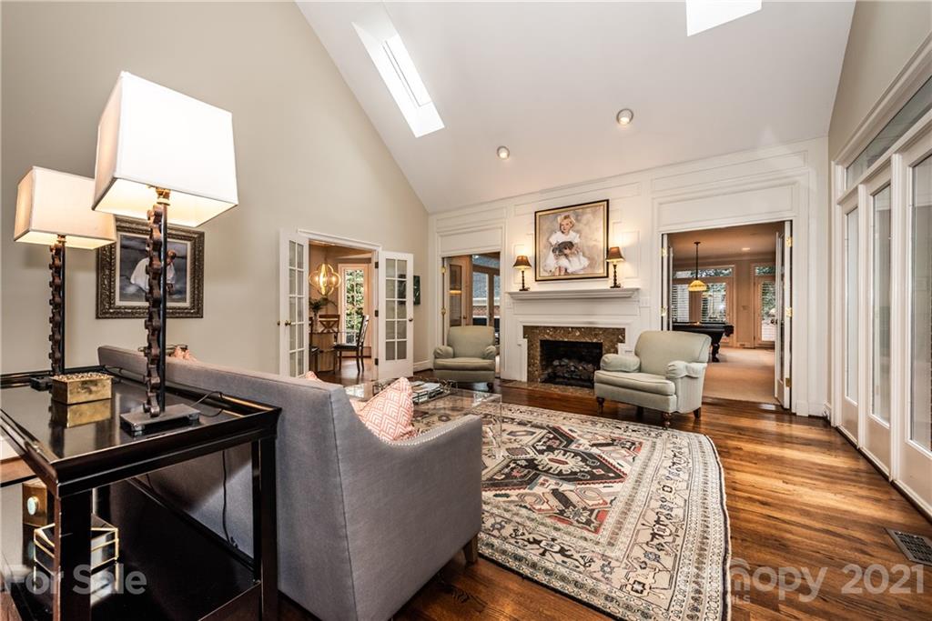 2417 Calais Place Charlotte NC 28211