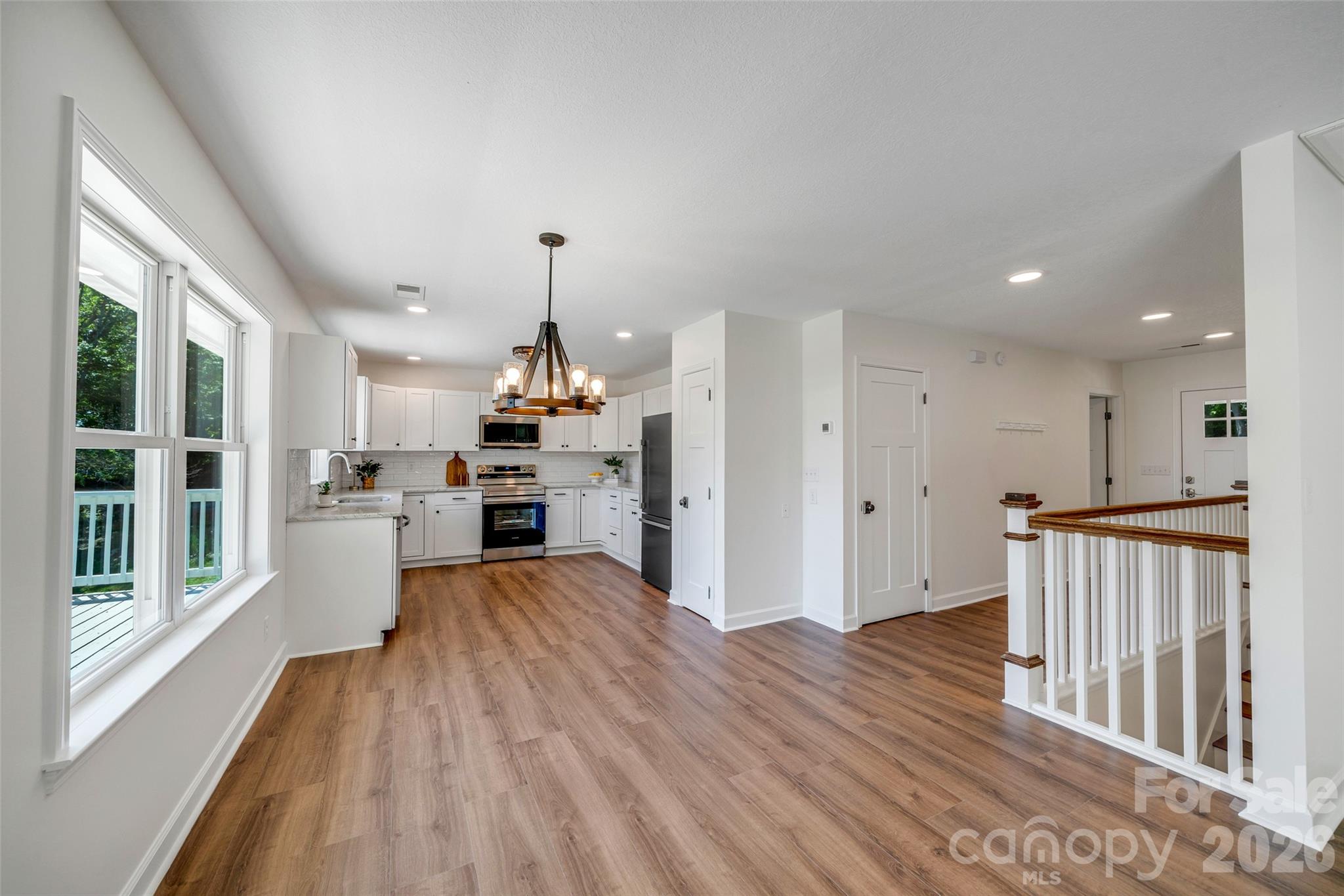 69 Milburn Lane Hendersonville NC 28792