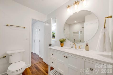 69 Milburn Lane Hendersonville NC 28792