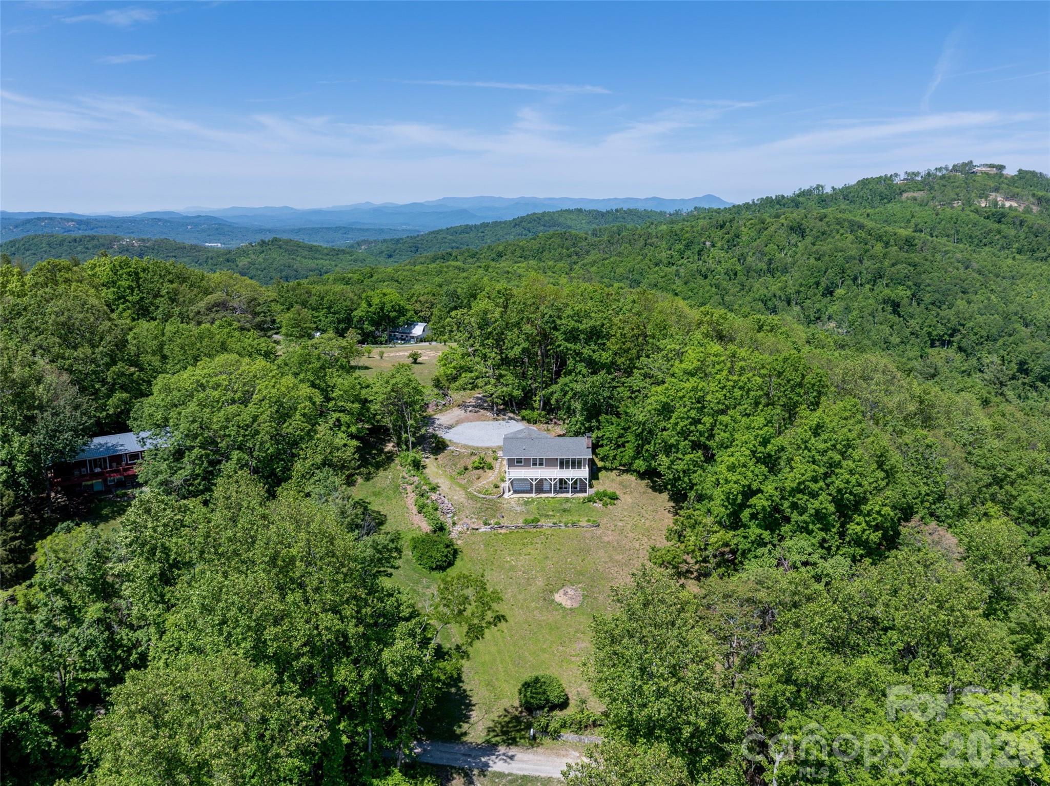 69 Milburn Lane Hendersonville NC 28792
