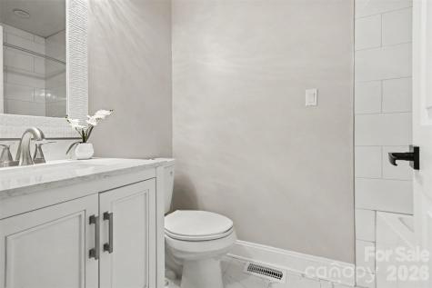 738 Edgemoor Drive Mooresville NC 28115