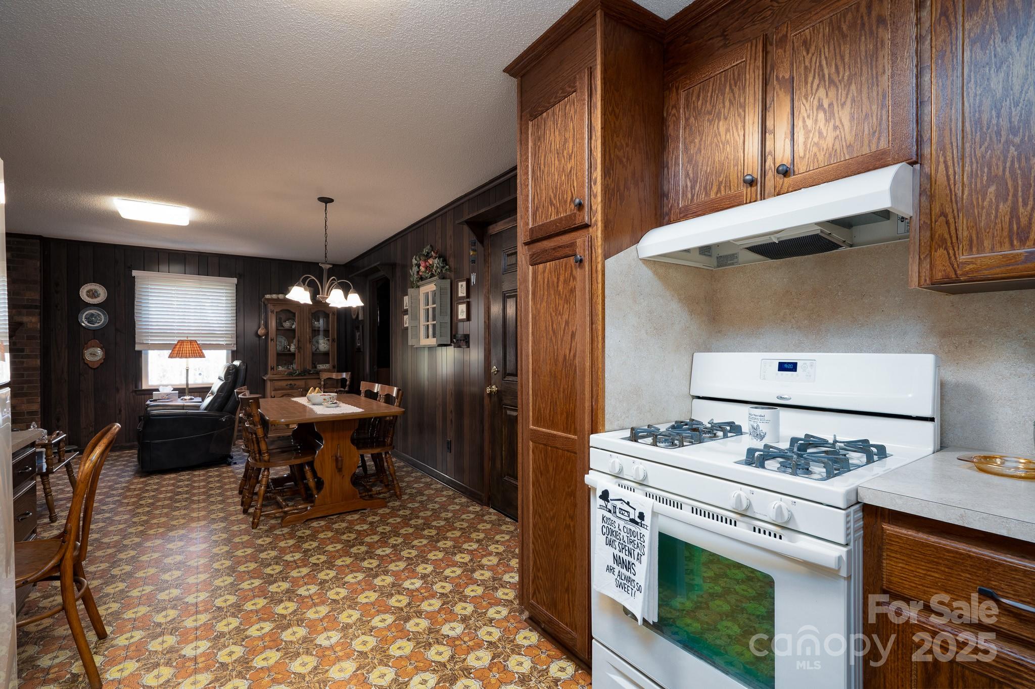 257 Rocky River Road Mooresville NC 28115