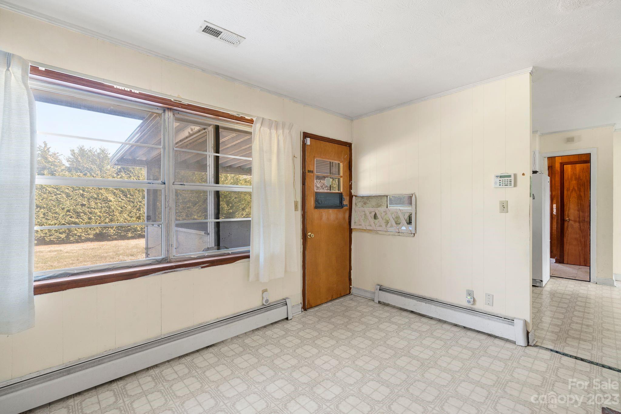 5 Meadowlark Road Asheville NC 28805