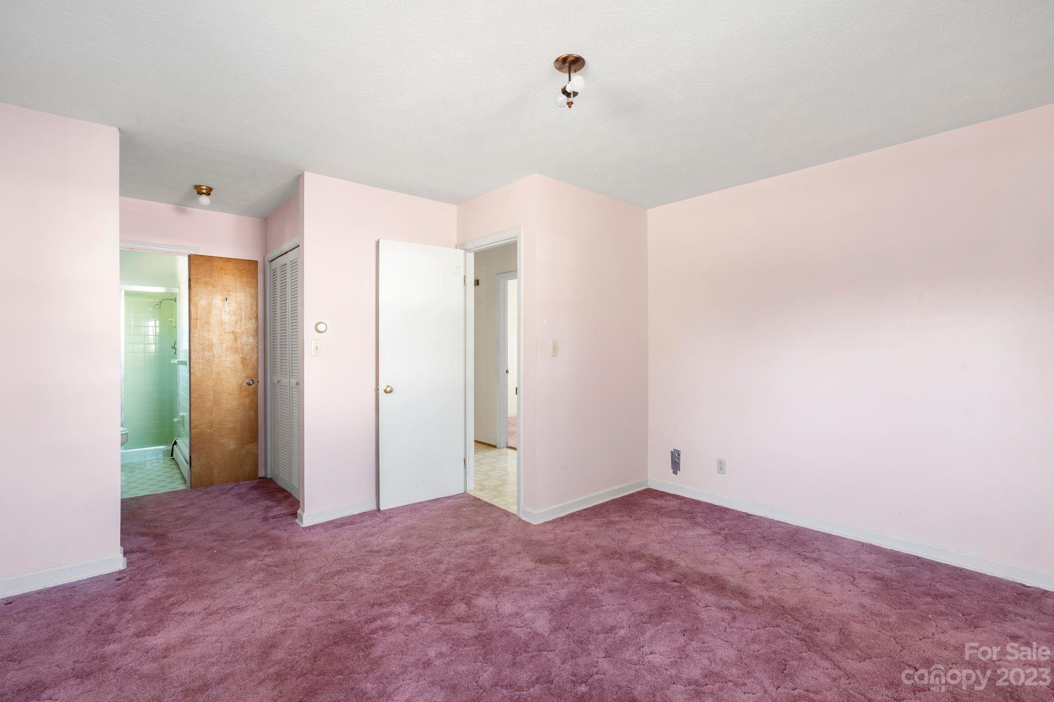 5 Meadowlark Road Asheville NC 28805