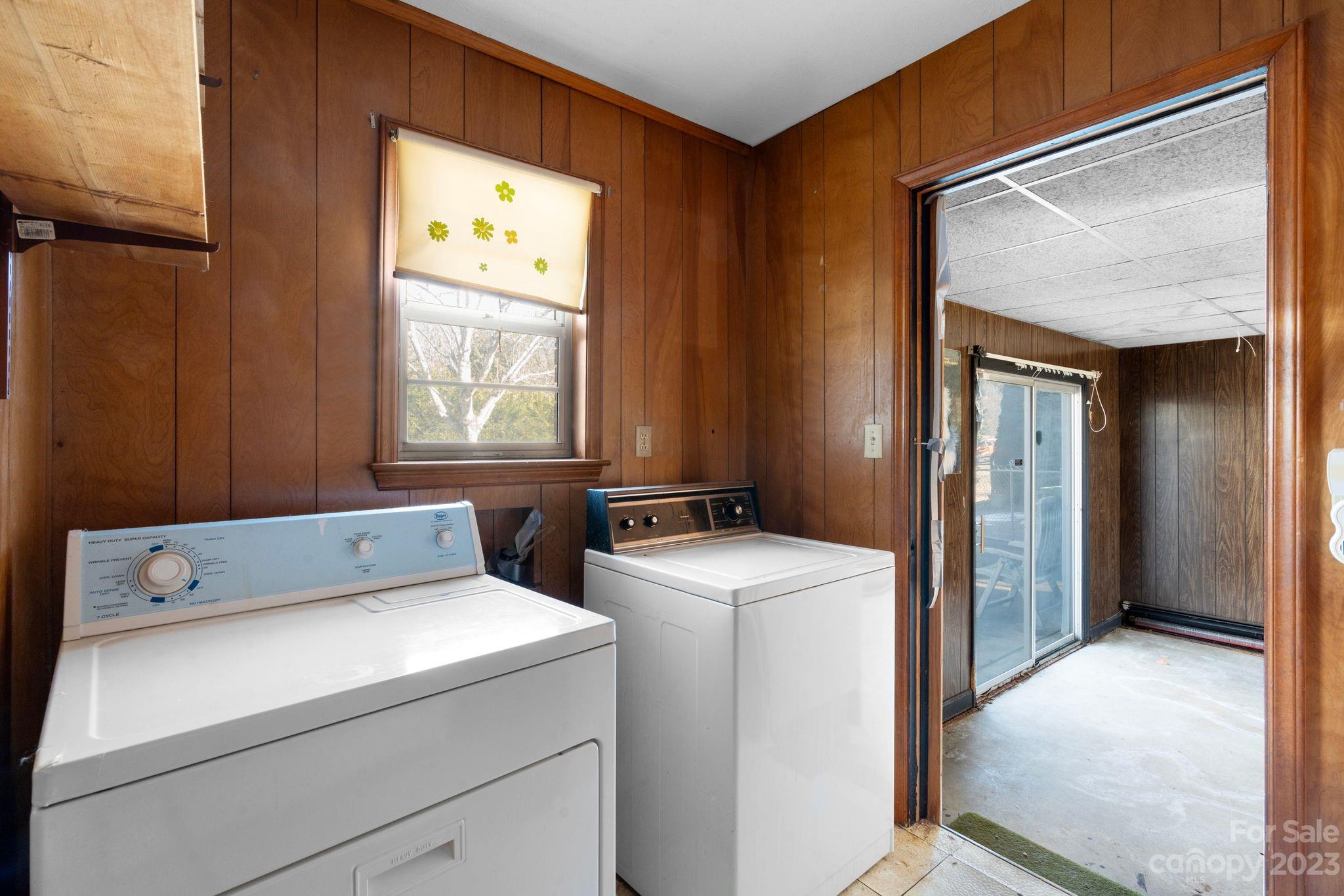 5 Meadowlark Road Asheville NC 28805