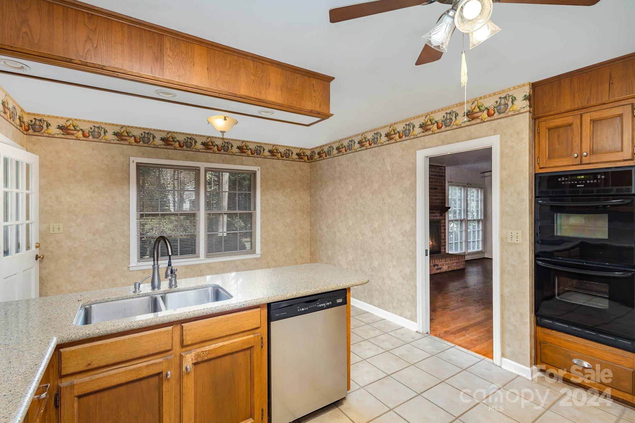 4711 Mcalpine Farm Road Charlotte NC 28226