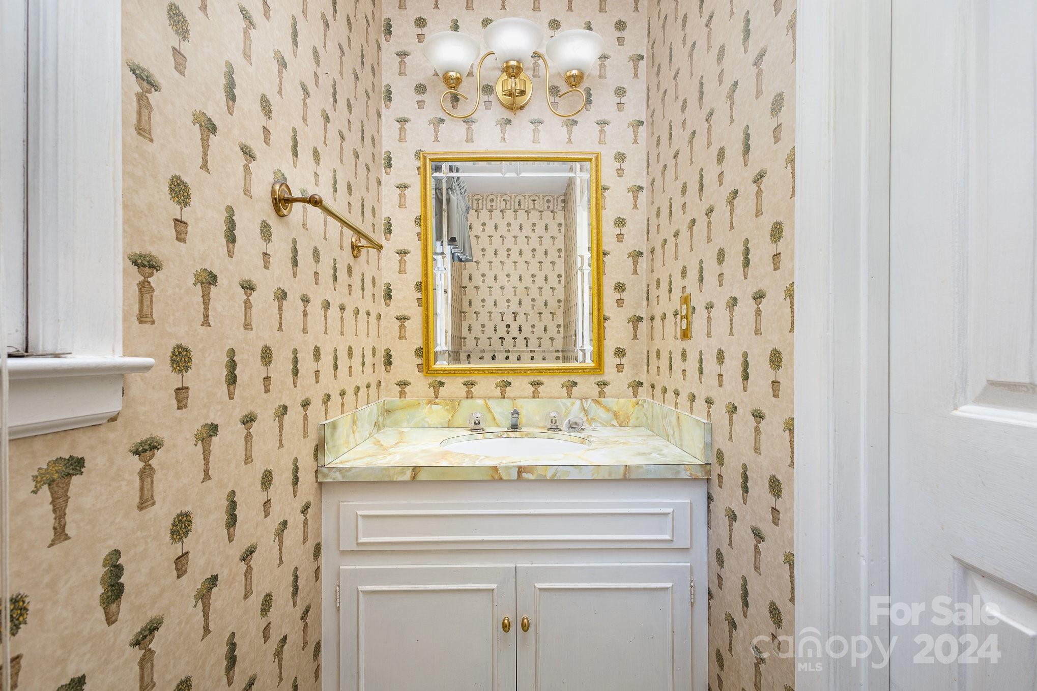4711 Mcalpine Farm Road Charlotte NC 28226