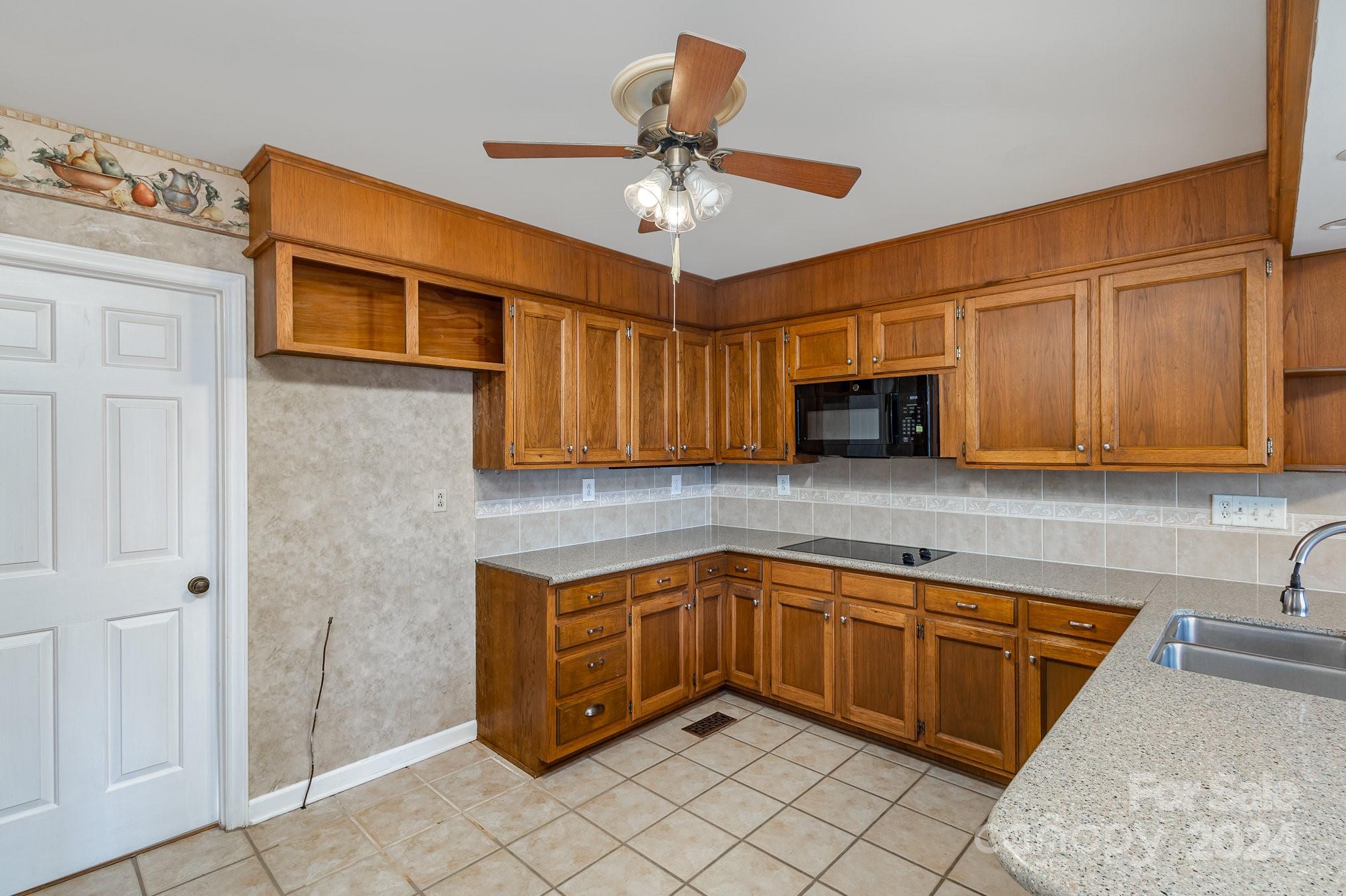 4711 Mcalpine Farm Road Charlotte NC 28226