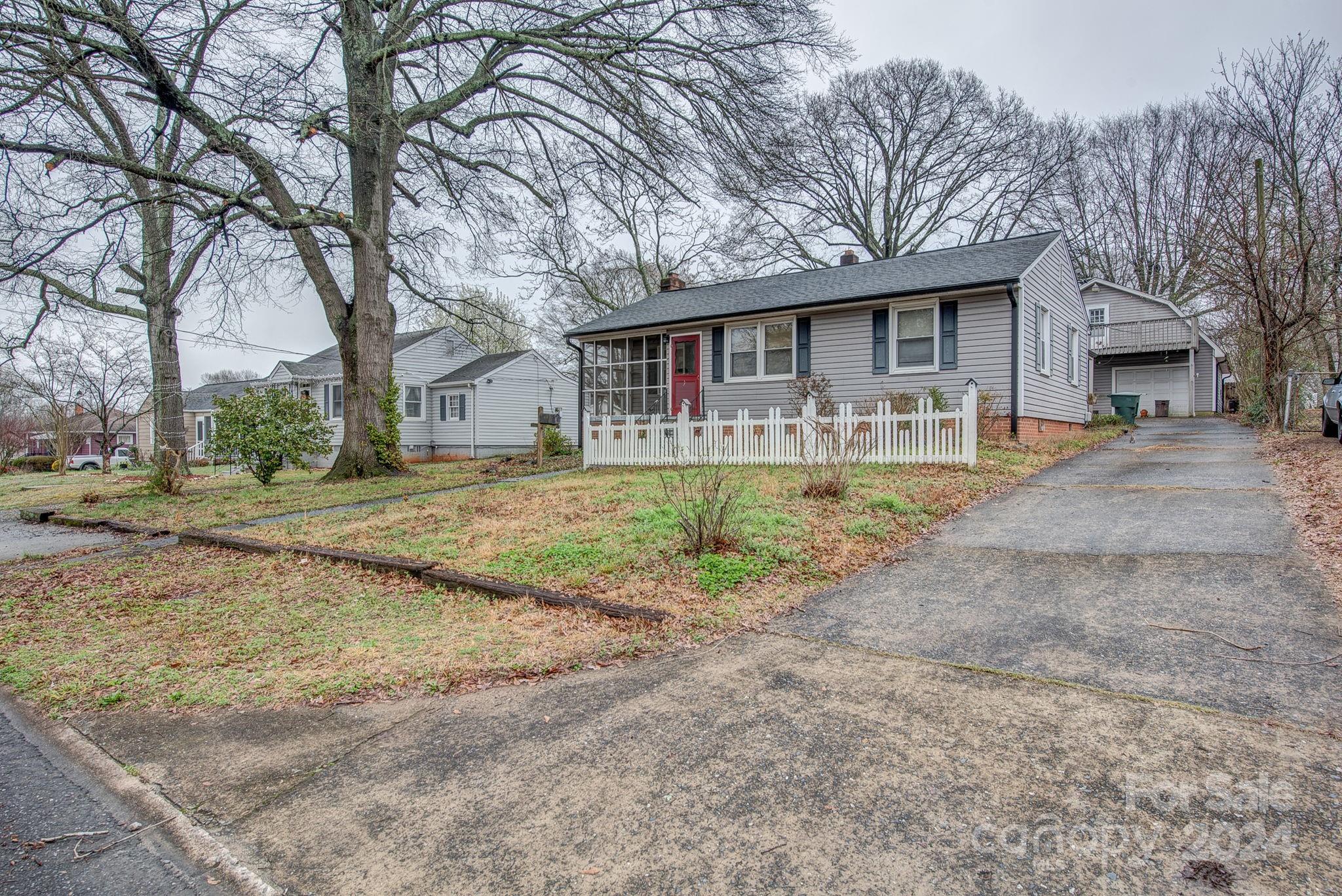 1315 Poston Circle Gastonia NC 28054