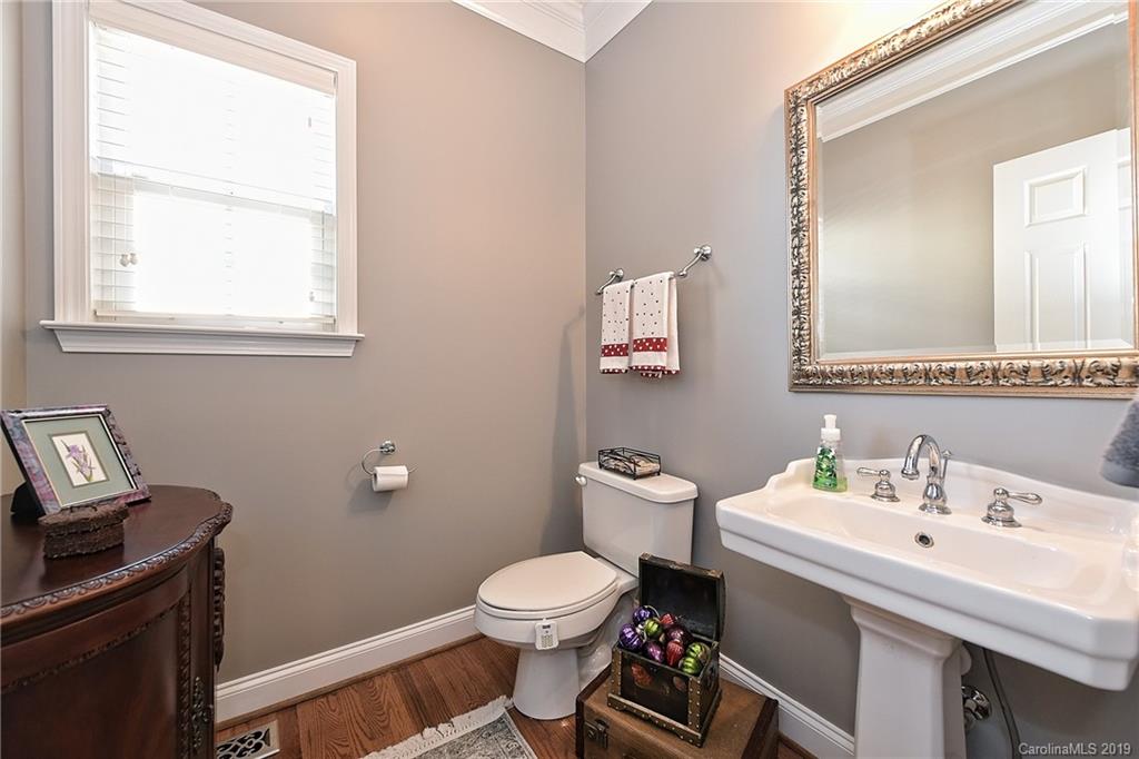 4331 Queensbury Drive Harrisburg NC 28075