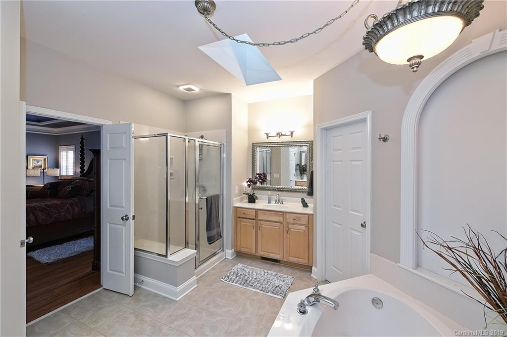 4331 Queensbury Drive Harrisburg NC 28075